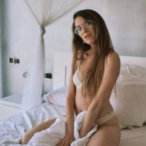 Atakum apart otele gelen Milana