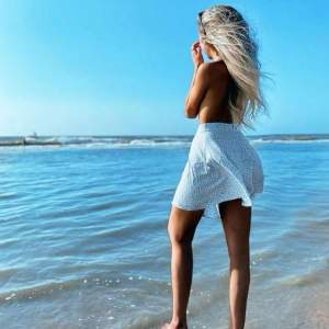 Ateşli gece yaşatan escort İzmirli Fatos