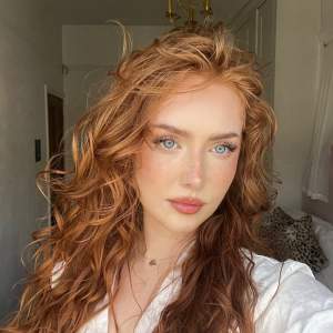 DOLGUN GÖĞÜS  Full Servis Samsun escort ECENAZ