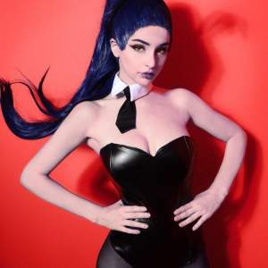 Escortlar büyük cinsel güce sahip kadınlardır.