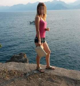 Genç ve Zarif Atakent Bayanı: Merve - Atakent Escort Bayan