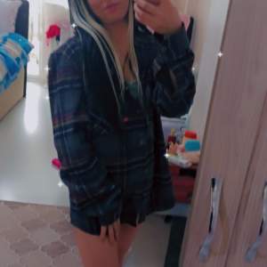 İşinde profesyonel bir kız Güneş