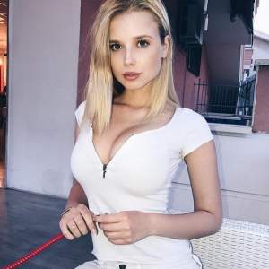 Kızların dünyaya daha kolay bakmaya başlama zamanı