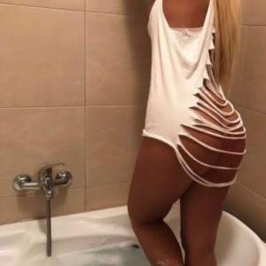 Ön sevişmenin tadını çıkaracığınız Ahsen